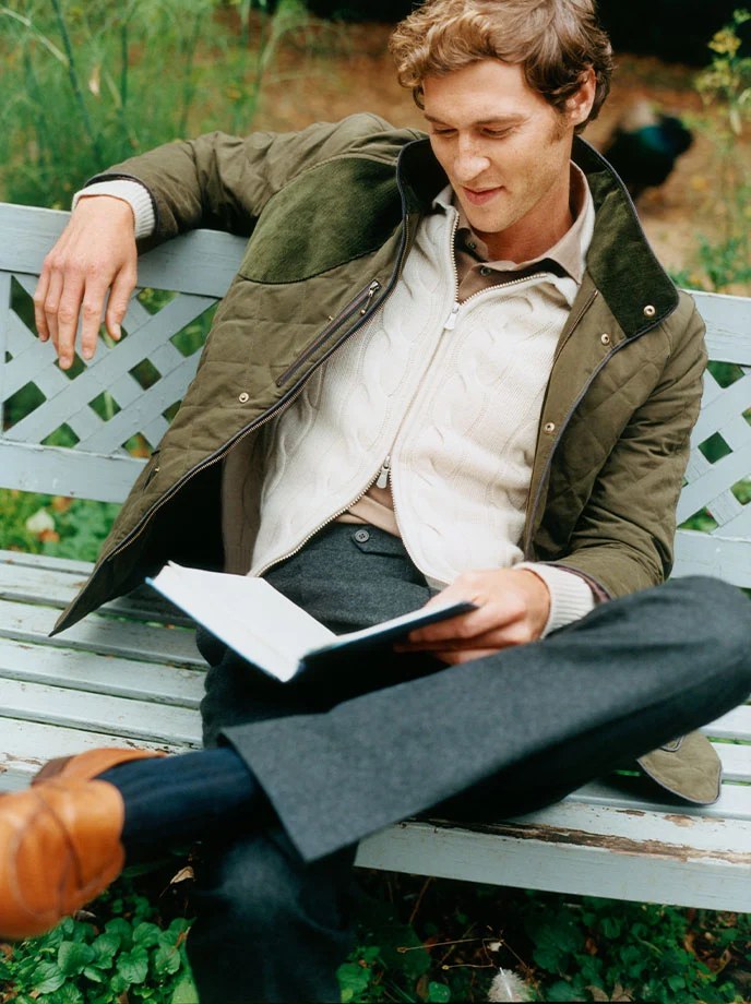 Outerwear and knitwear